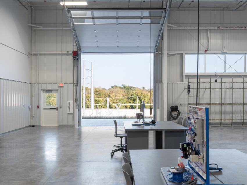 Industrial Maintenance Technology Lab - Advanced Technology Center